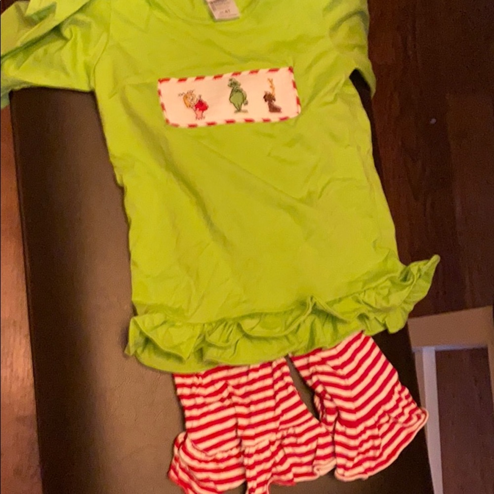 Girls grinch outfit